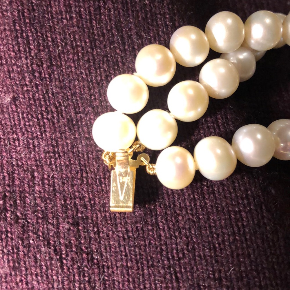 Vintage 14K Gold Genuine South Sea Cultured Pearl Triple Strand Necklace - Picture 8 of 8